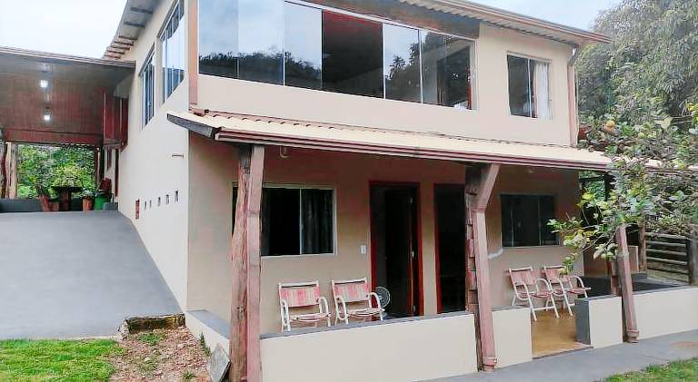House with 4 rooms for 11 persons in Paraiso