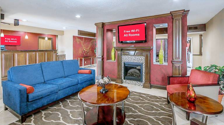 Red Roof Inn & Suites Little Rock — photo 2