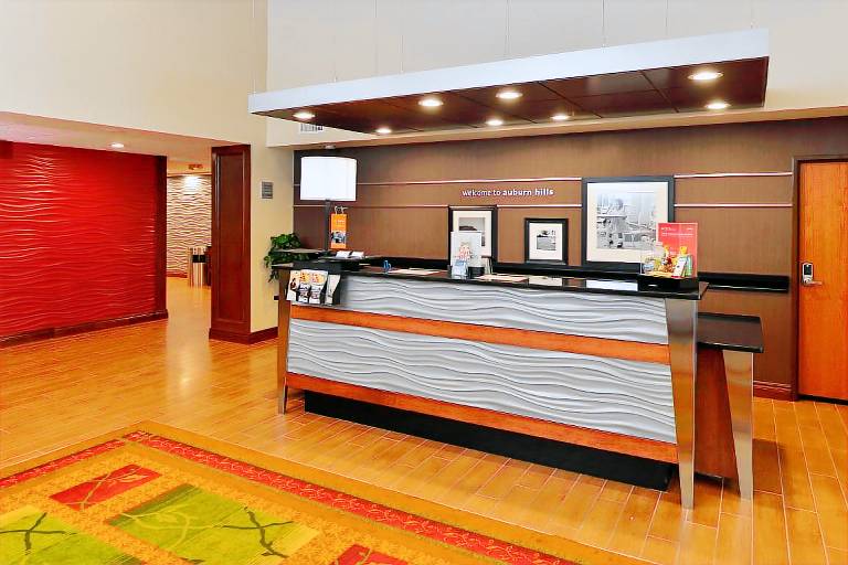 Hampton Inn Detroit/Auburn Hills South — photo 2