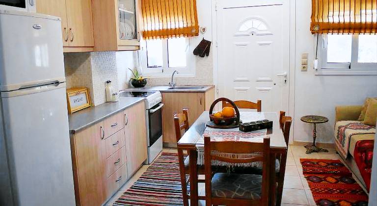 σπίτι  Tris Ekklisies