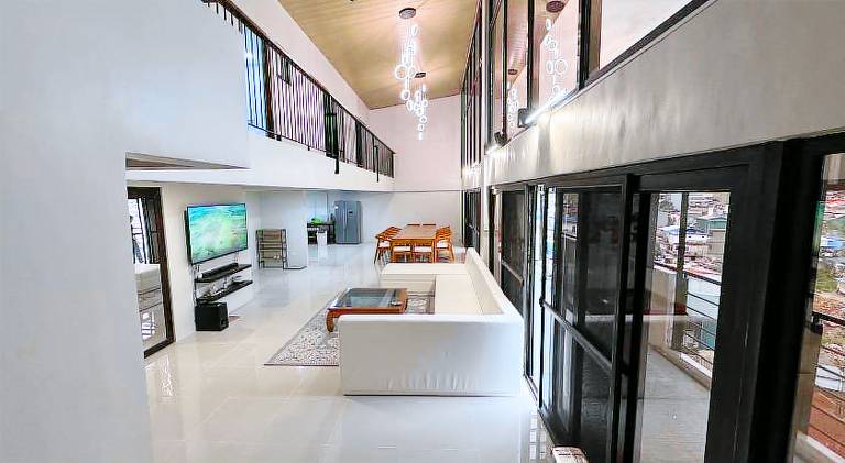 The Skynest Baguio - 6 bedrooms, 3 CRs and a HUGE Balcony in Baguio