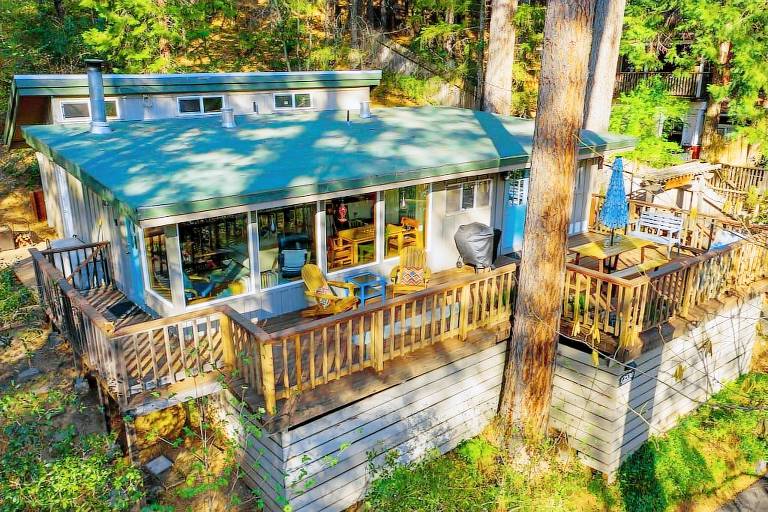Cabin Loch Lomond