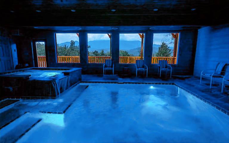 Cabin  Gatlinburg