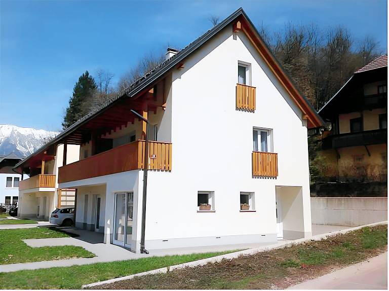 Apartment with 2 rooms for 5 persons — photo 4