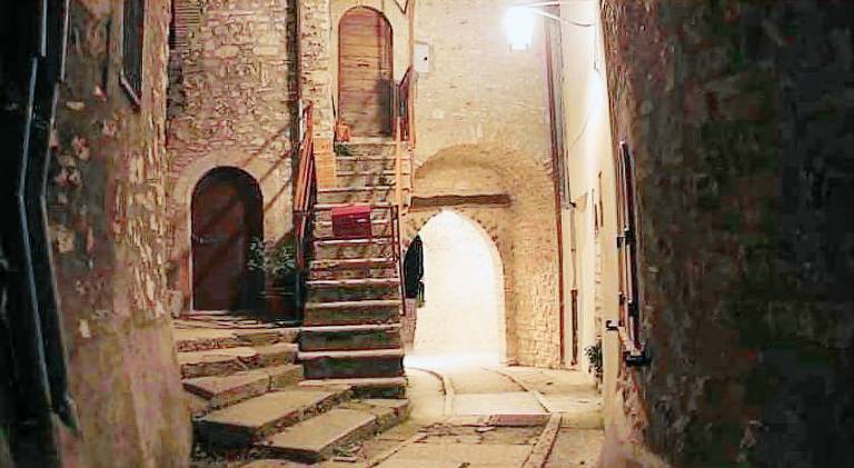 House with yard & patio in Spoleto