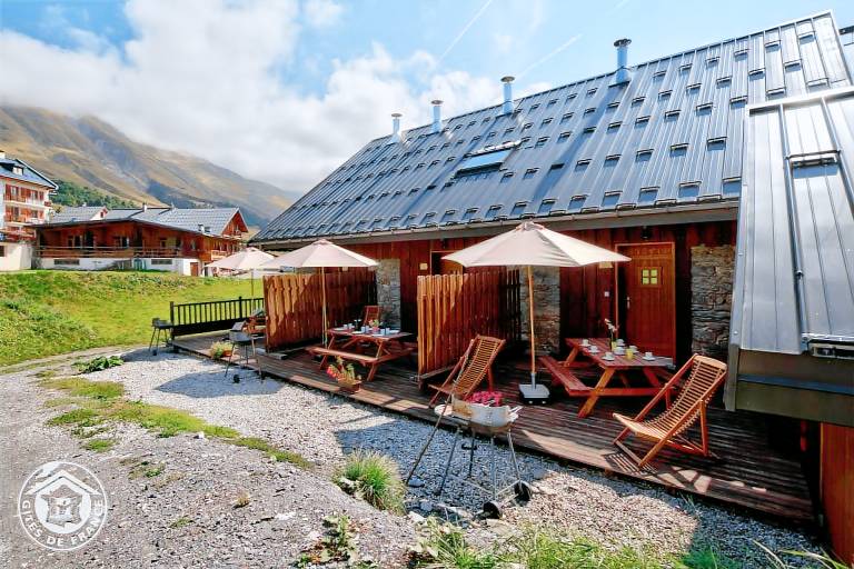 Gîte  Albiez-Montrond