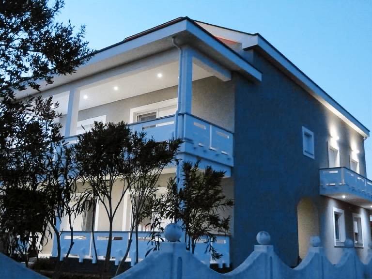 Fully equipped lovely apartment with barbeque & garden | Beach nearby | Dogs allowed — photo 3