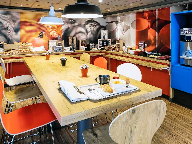 Ibis Paris Pont de Suresnes — photo 3