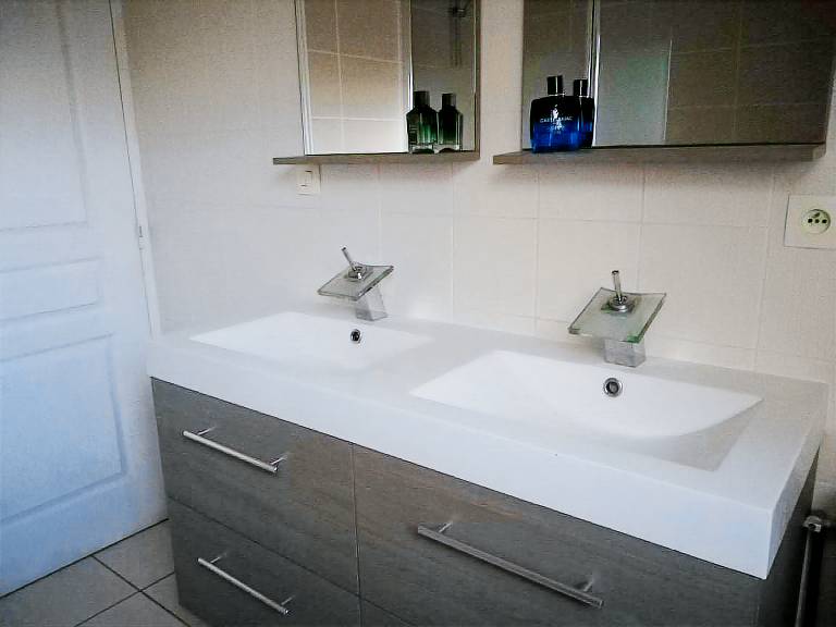Fully equipped charming vacation home with yard | Good for workation | Dogs allowed — photo 2
