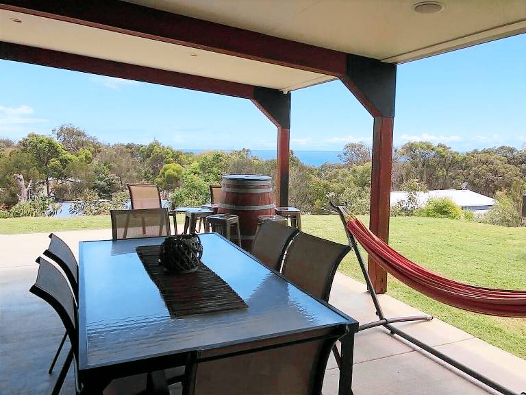 House Fraser Island
