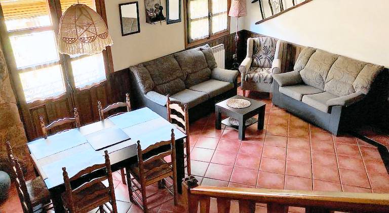 Vacation home with terrace — photo 3