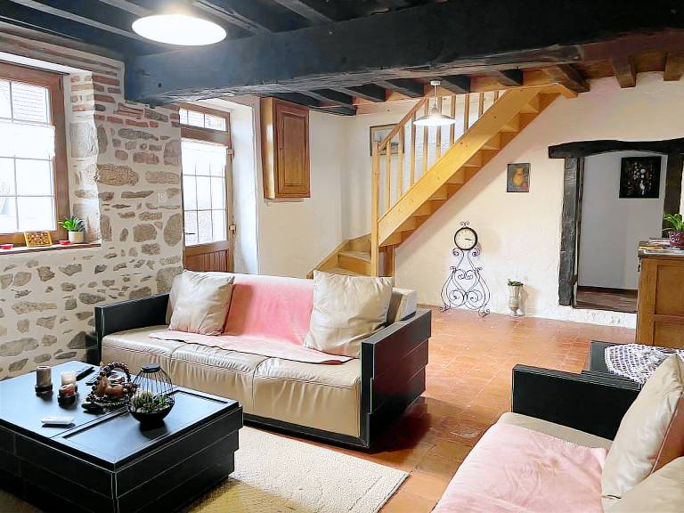 Gite with patio & yard — photo 3
