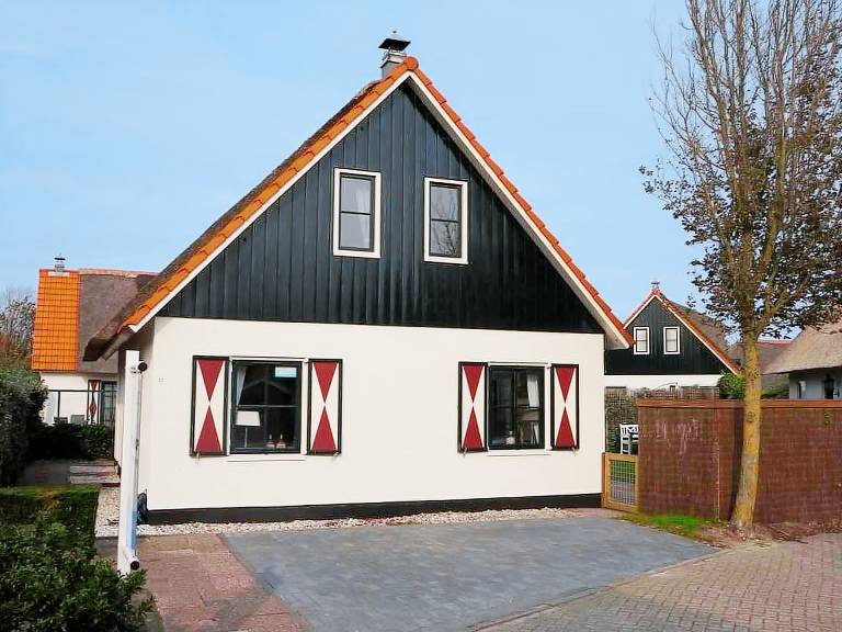Pleasant house with terrace & yard | Nature view | Dogs allowed in Callantsoog