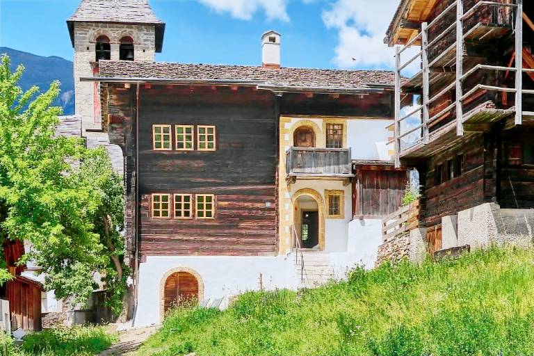 Ferienhaus mit Hund in Ernen für max. 6 Gäste