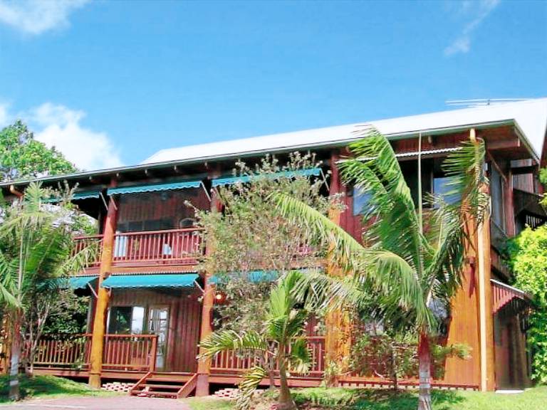 Serviced apartment  Tinaroo