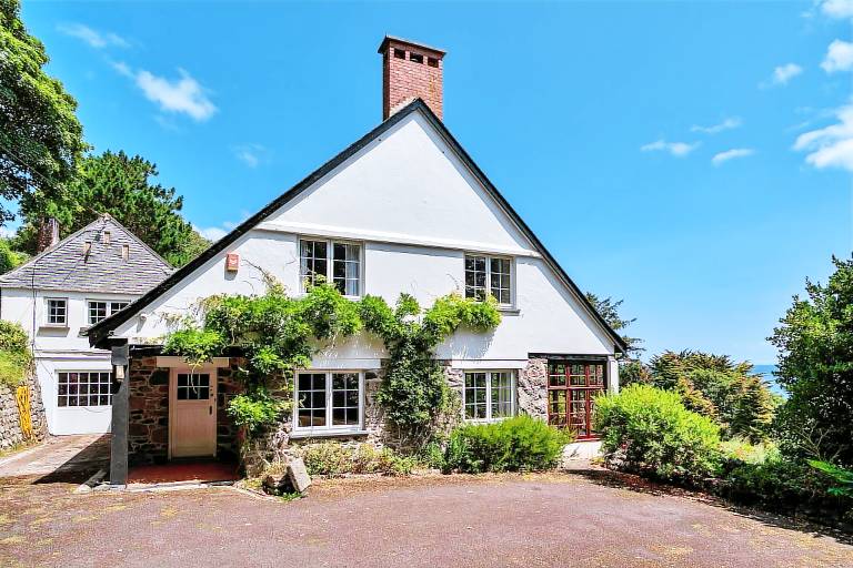House  Coverack
