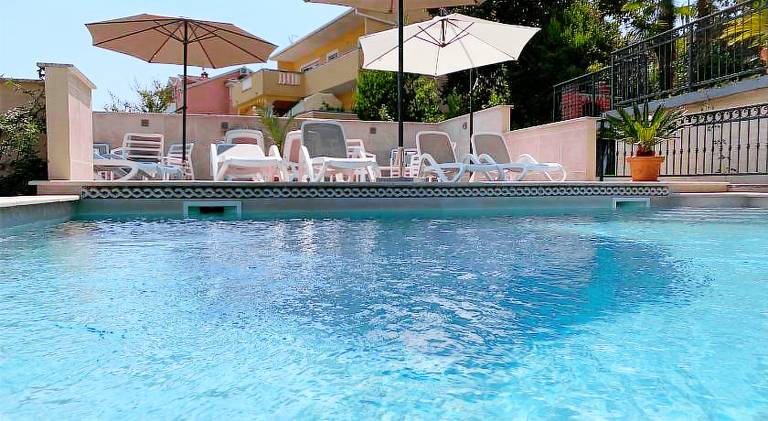 Apartment with pool | Dogs allowed in Opatija