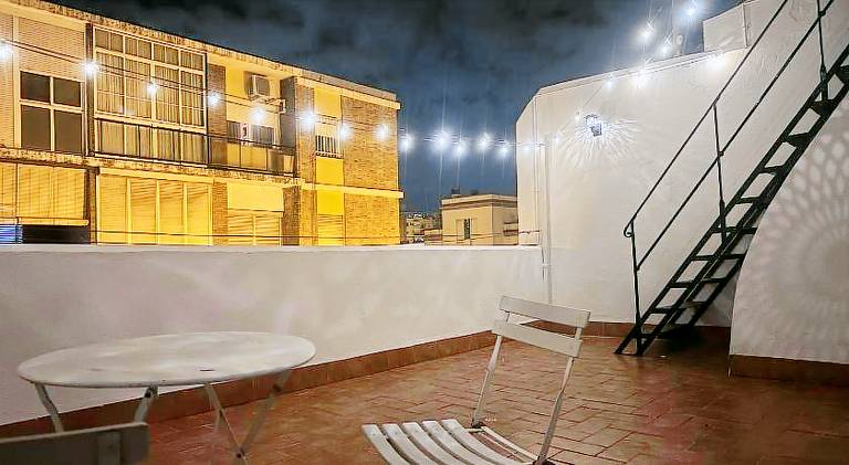 Pleasant vacation home | Near Torre del Oro | Pet-friendly — photo 5