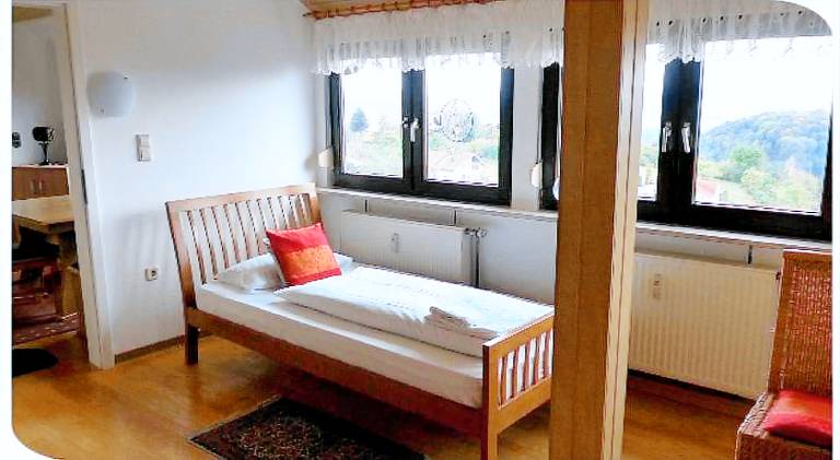 Apartment with 2 rooms for 6 persons — photo 2