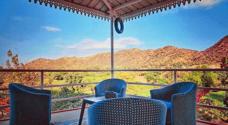 The Riverside Estate Luxury Private Pool Villa in Udaipur — photo 4