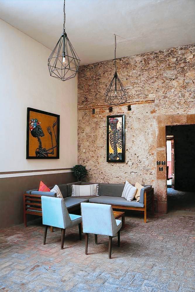 Clandestino Hotel Pila Seca in Guanajuato