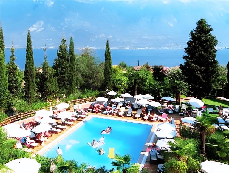 Hotel Royal Village in Limone sul Garda