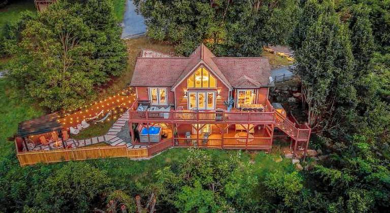 House with sauna | Pet-friendly in Maggie Valley, NC