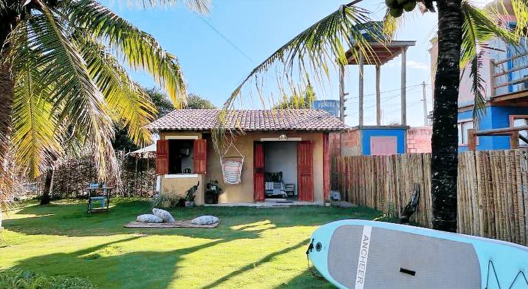 Charming vacation home with yard & patio | Beach nearby | Pets are welcome — photo 4