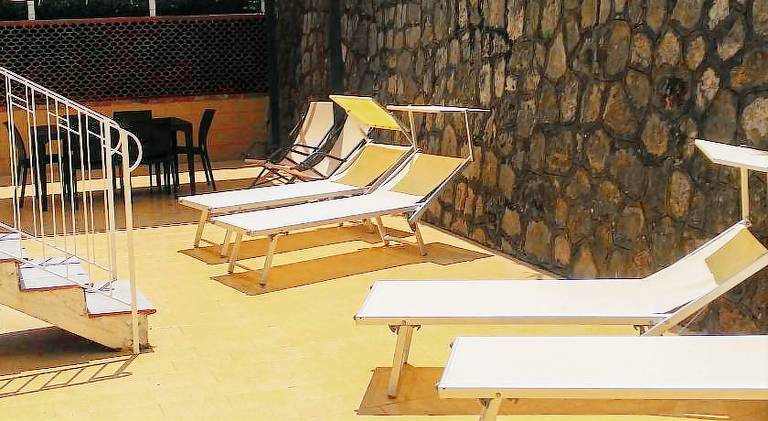 Holiday apartment with 2 rooms for 6 persons — photo 5