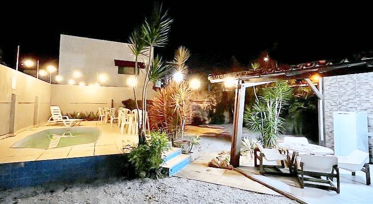 Child-friendly house with yard & pool | Perfect for remote work | Dogs allowed — photo 4