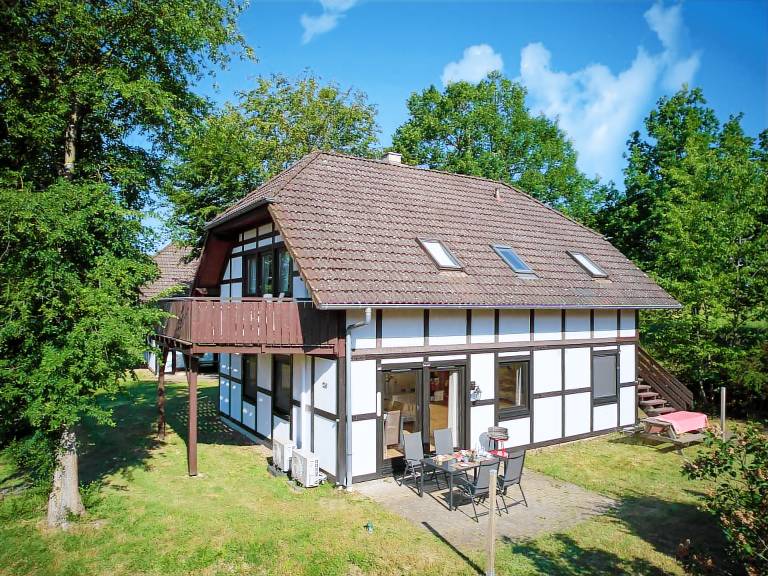 Huis Feriendorf Frankenau