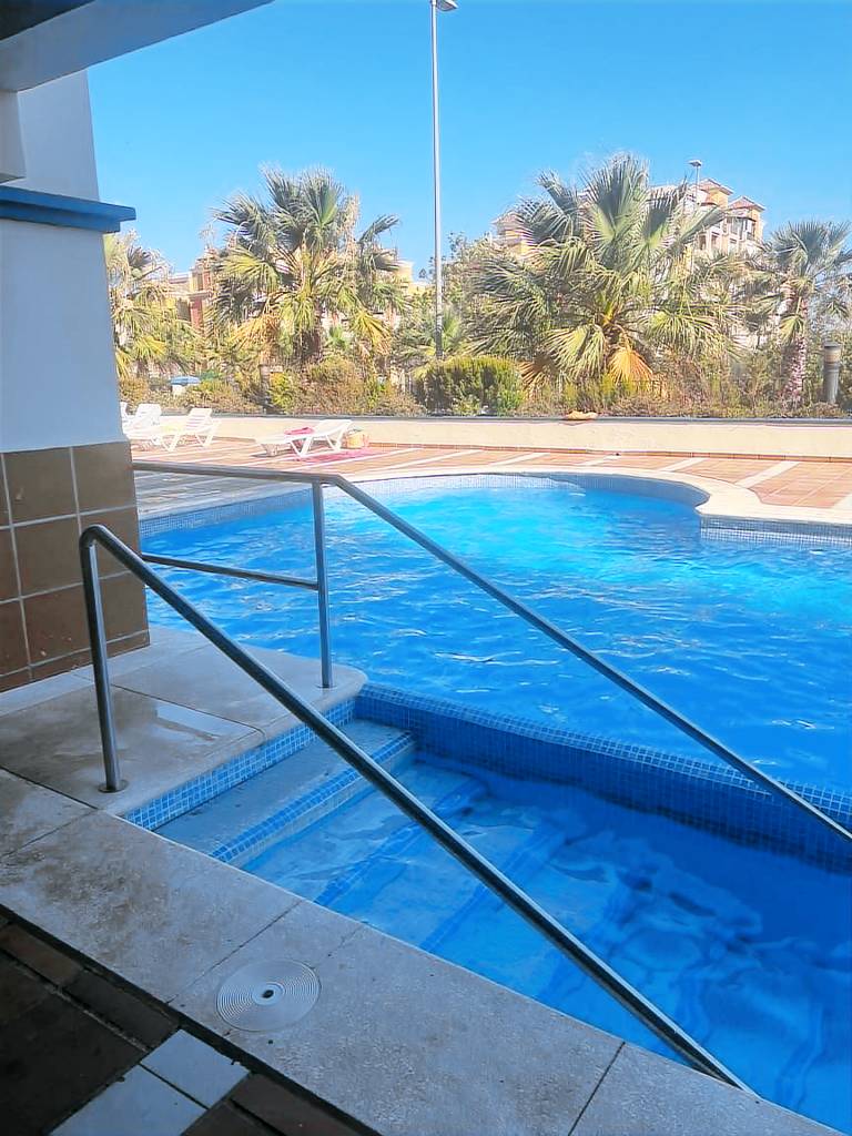 Fully equipped apartment with pool, patio & fast internet | Sea view | Next to the beach | Good for workation | Pets are welcome — photo 5