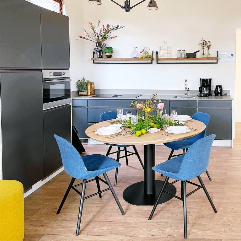 Bungalow suitable for disabled persons with 2 bedrooms and a terrace — photo 3
