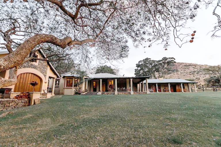 Lodge  Elukwatini