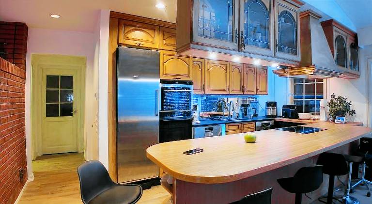 Villa with hot tub | Pet-friendly — photo 4