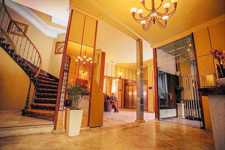 Hotel Royal - Centre Comedie — photo 4