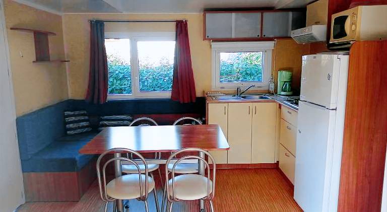 LE FIGUIER mobil home 6 personnes CAMPING LE BEL AIR — photo 3
