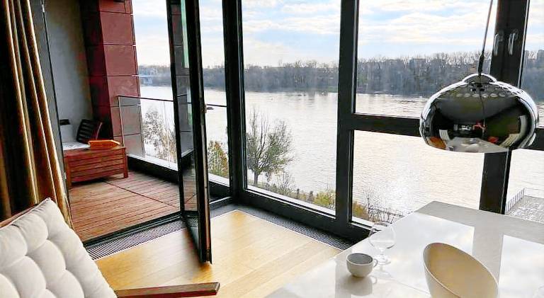 Beautiful apartment | Near Hlavné námestie | Dogs allowed in Bratislava