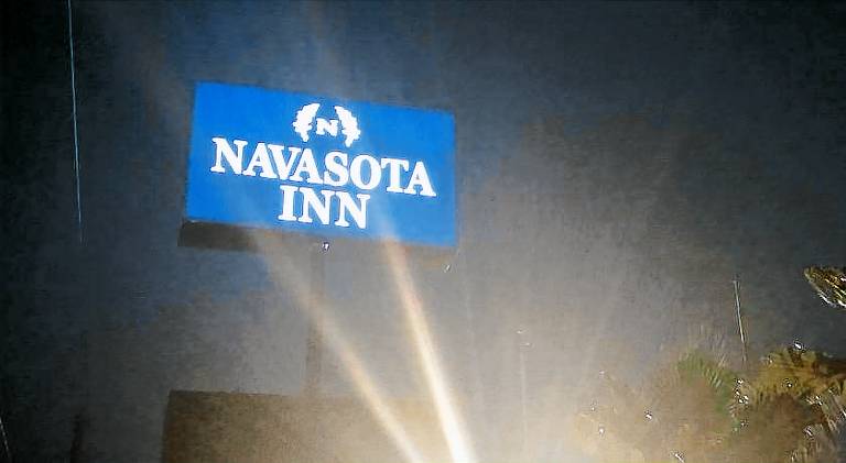 Navasota Inn — photo 4