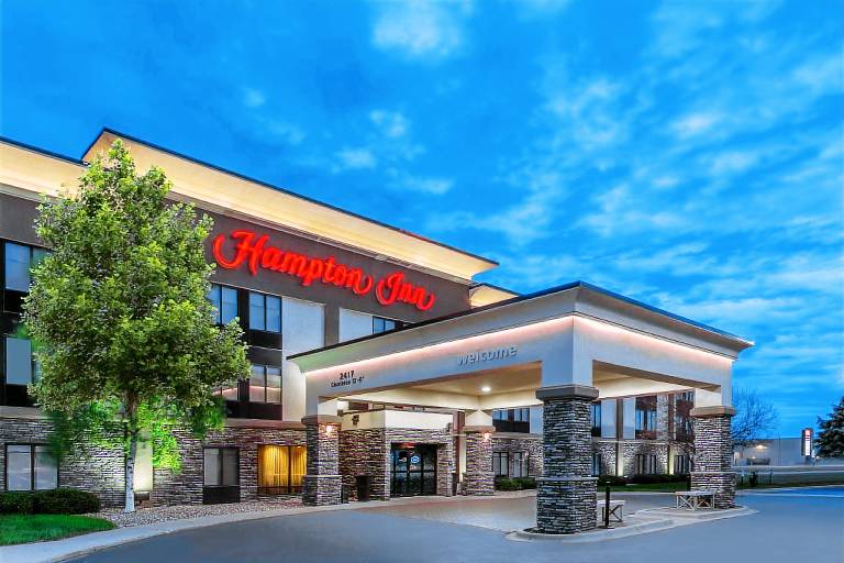Hampton Inn Sioux Falls — photo 2