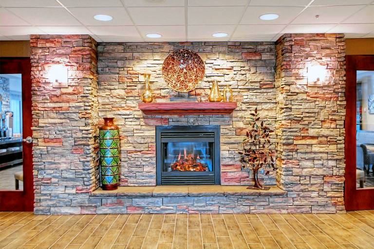 Hampton Inn Great Falls — photo 5