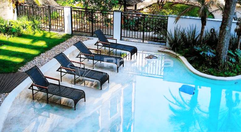 Holiday apartment with pool in Florianópolis