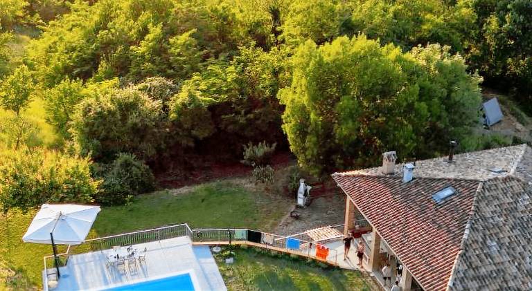 Apartment with garden, hot tub & patio | Suitable for remote work | Pet-friendly — photo 4