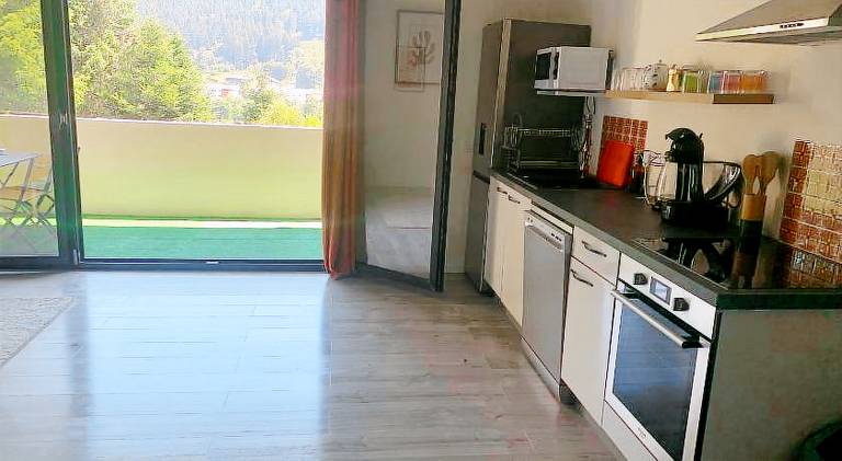 La residence des feutres appartement 1 au Rdc — photo 3