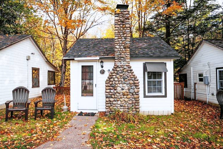 Cabin Lincoln