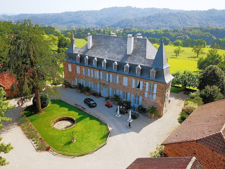 Ch&acirc;teau de La Gr&egrave;ze