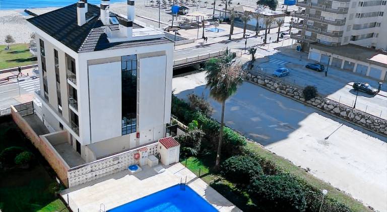 Apartamento Primera Linea Brisa de Mar by gms apartamentos in Benalmádena