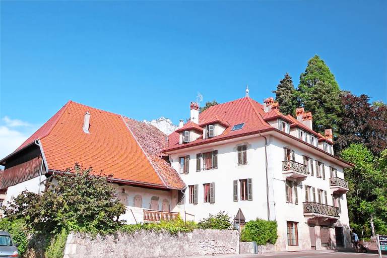 Studio Menthon-Saint-Bernard