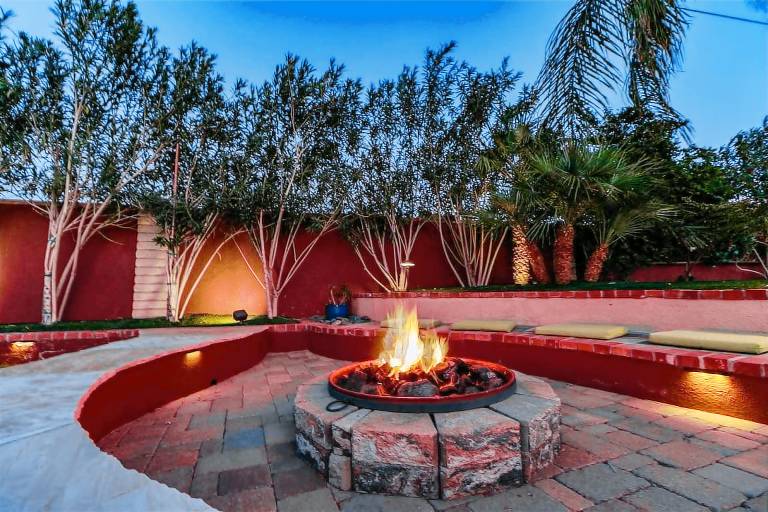 House  Paradise Acres
