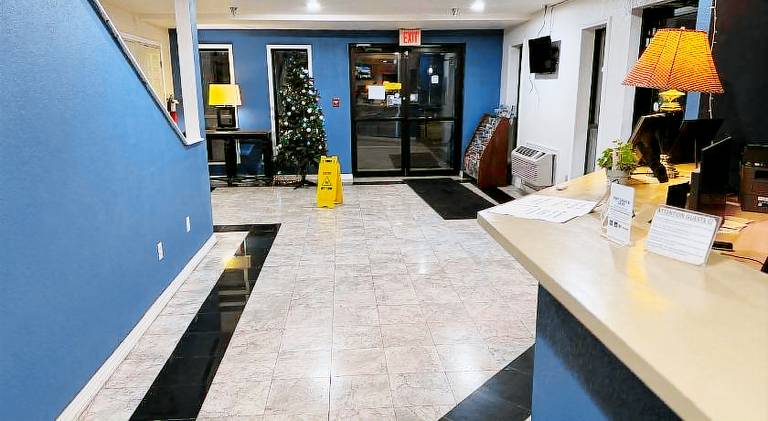 Express inn Junction city — photo 5